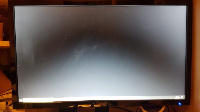 how-to-fix-no-display-computer-screen-goes-black-hangs-blinks